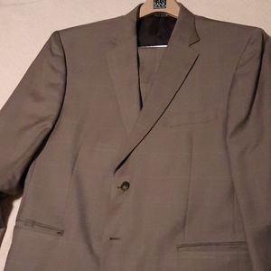 Brown Jos A Banks suit